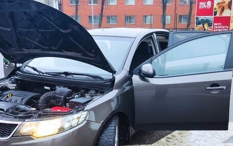 KIA Cerato III, 2011 год, 950 000 рублей, 7 фотография