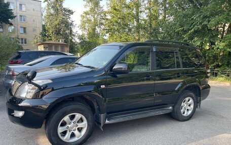 Toyota Land Cruiser Prado 120 рестайлинг, 2007 год, 1 750 000 рублей, 8 фотография