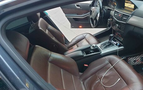 Mercedes-Benz E-Класс, 2009 год, 1 180 000 рублей, 7 фотография