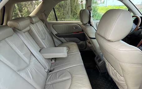 Lexus RX IV рестайлинг, 2001 год, 920 000 рублей, 11 фотография
