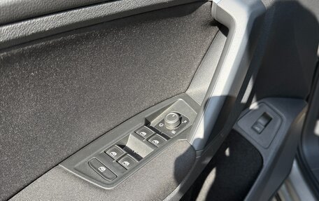 Volkswagen Tiguan II, 2020 год, 3 330 000 рублей, 9 фотография