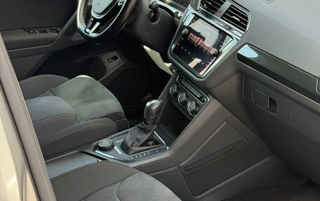 Volkswagen Tiguan II, 2020 год, 3 330 000 рублей, 12 фотография
