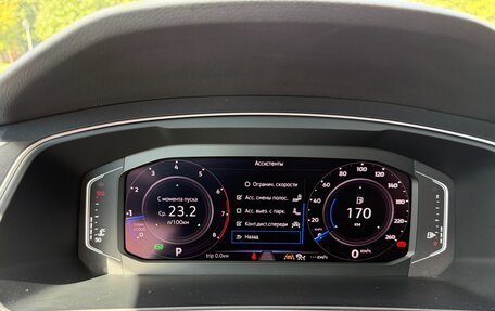Volkswagen Tiguan II, 2020 год, 3 330 000 рублей, 19 фотография