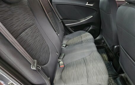 Hyundai Solaris II рестайлинг, 2016 год, 1 055 000 рублей, 13 фотография