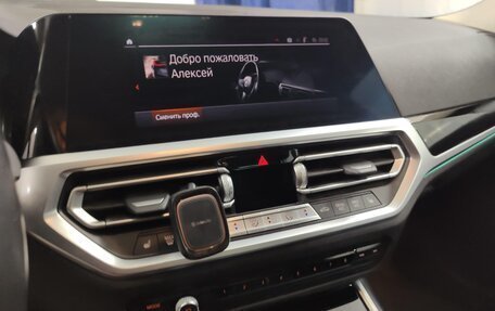 BMW 3 серия, 2021 год, 2 999 999 рублей, 16 фотография
