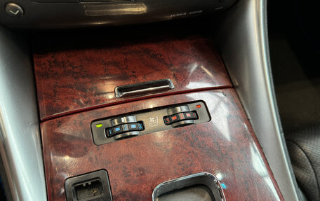 Lexus IS II рестайлинг 2, 2008 год, 1 070 000 рублей, 25 фотография