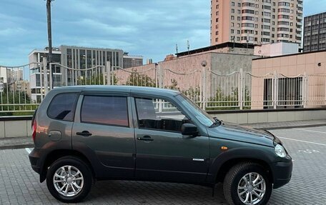 Chevrolet Niva I рестайлинг, 2010 год, 510 000 рублей, 14 фотография