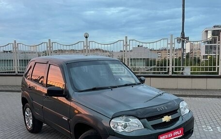Chevrolet Niva I рестайлинг, 2010 год, 510 000 рублей, 1 фотография
