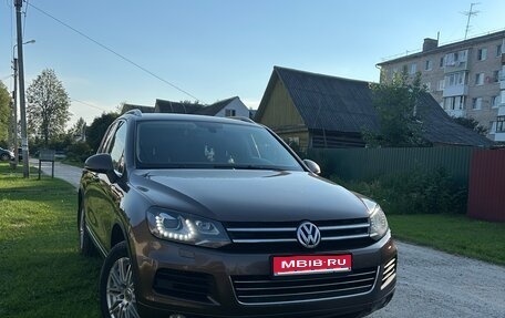 Volkswagen Touareg III, 2012 год, 2 200 000 рублей, 1 фотография
