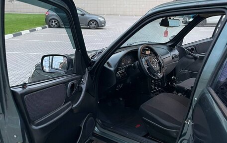 Chevrolet Niva I рестайлинг, 2010 год, 510 000 рублей, 17 фотография