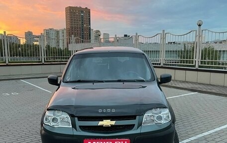 Chevrolet Niva I рестайлинг, 2010 год, 510 000 рублей, 16 фотография