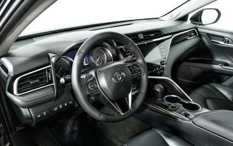 Toyota Camry, 2020 год, 2 879 898 рублей, 11 фотография