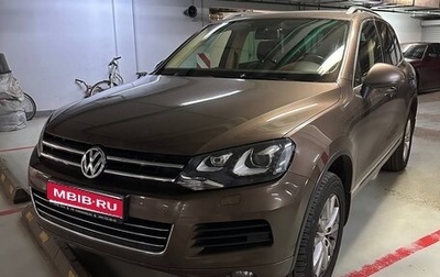 Volkswagen Touareg III, 2012 год, 2 200 000 рублей, 1 фотография