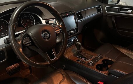 Volkswagen Touareg III, 2012 год, 2 200 000 рублей, 8 фотография