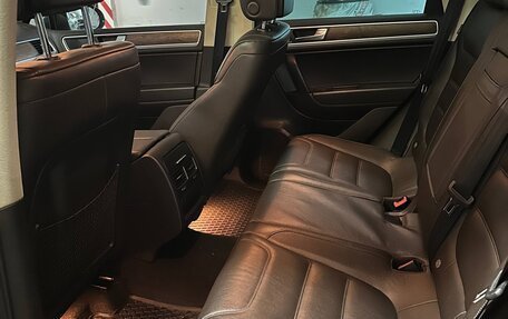 Volkswagen Touareg III, 2012 год, 2 200 000 рублей, 16 фотография