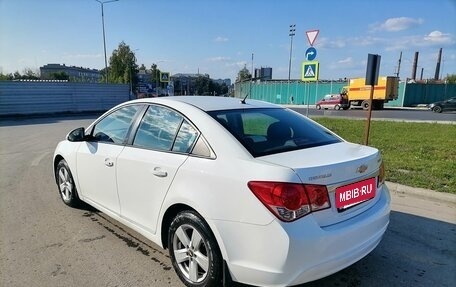 Chevrolet Cruze II, 2014 год, 950 000 рублей, 4 фотография