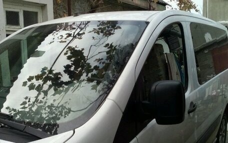 Peugeot Expert II, 2010 год, 950 000 рублей, 2 фотография
