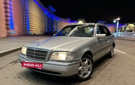 Mercedes-Benz C-Класс, 1997 год, 550 000 рублей, 31 фотография