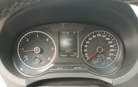 Volkswagen Amarok I рестайлинг, 2014 год, 2 300 000 рублей, 13 фотография