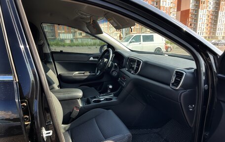 KIA Sportage IV рестайлинг, 2017 год, 2 000 000 рублей, 8 фотография