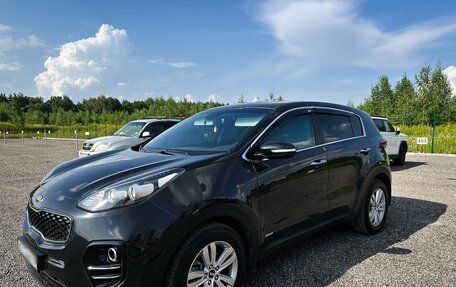 KIA Sportage IV рестайлинг, 2017 год, 2 000 000 рублей, 10 фотография