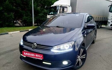Volkswagen Polo VI (EU Market), 2014 год, 750 000 рублей, 3 фотография