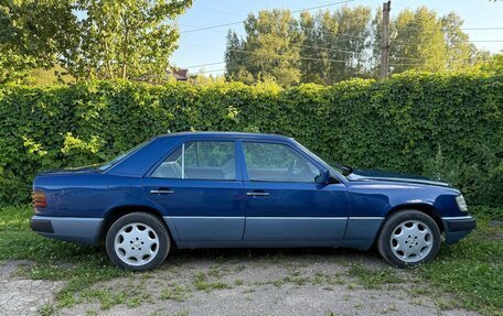 Mercedes-Benz W124, 1986 год, 370 000 рублей, 6 фотография