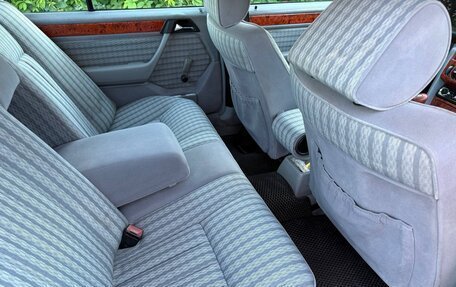 Mercedes-Benz W124, 1986 год, 370 000 рублей, 10 фотография
