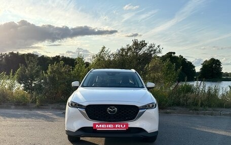 Mazda CX-5 II, 2024 год, 3 650 000 рублей, 3 фотография
