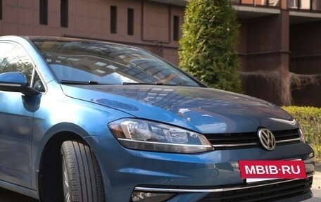 Volkswagen Golf VII, 2019 год, 1 661 000 рублей, 2 фотография