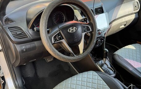 Hyundai Solaris II рестайлинг, 2012 год, 520 000 рублей, 9 фотография