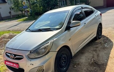 Hyundai Solaris II рестайлинг, 2012 год, 520 000 рублей, 1 фотография
