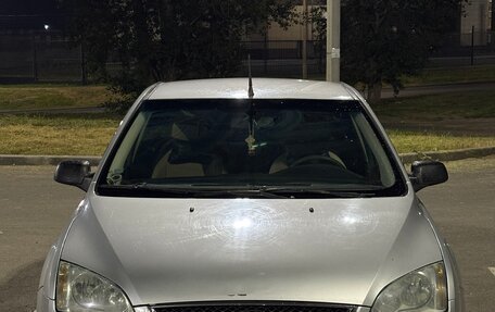 Ford Focus II рестайлинг, 2006 год, 390 000 рублей, 1 фотография
