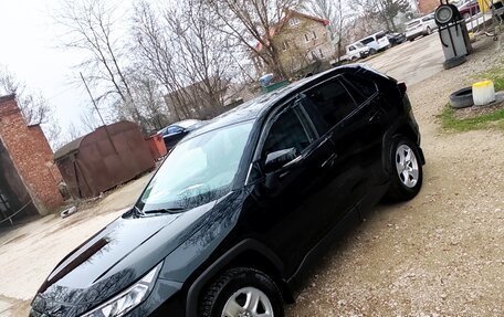 Toyota RAV4, 2020 год, 2 530 000 рублей, 7 фотография