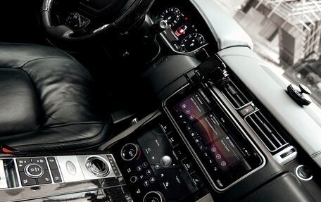 Land Rover Range Rover IV рестайлинг, 2019 год, 9 500 000 рублей, 17 фотография