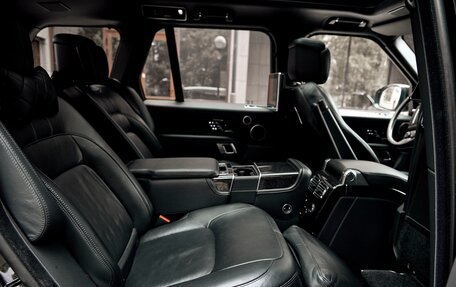Land Rover Range Rover IV рестайлинг, 2019 год, 9 500 000 рублей, 23 фотография