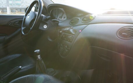 Ford Focus IV, 2001 год, 790 000 рублей, 12 фотография