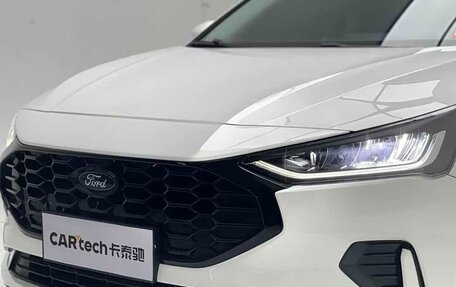 Ford Focus IV, 2022 год, 1 667 085 рублей, 5 фотография