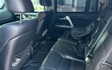 Toyota Land Cruiser 200, 2015 год, 10 000 000 рублей, 17 фотография