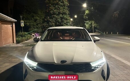 KIA K5, 2021 год, 2 150 000 рублей, 2 фотография