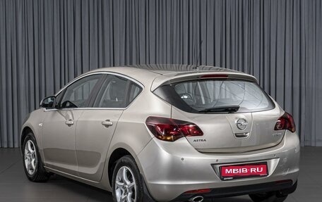 Opel Astra J, 2011 год, 735 000 рублей, 2 фотография