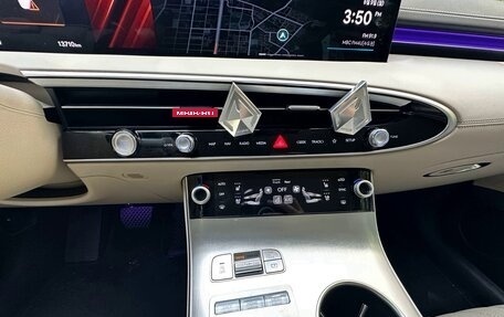 Genesis GV70, 2021 год, 3 200 000 рублей, 13 фотография
