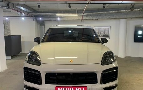 Porsche Cayenne III, 2021 год, 13 950 000 рублей, 2 фотография