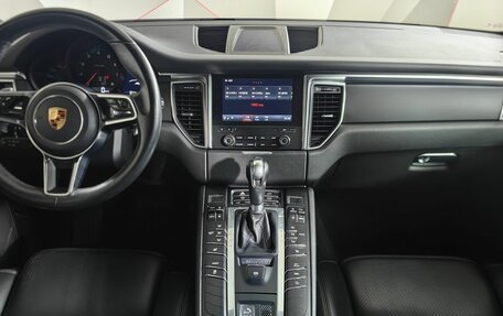 Porsche Macan I рестайлинг, 2018 год, 3 650 000 рублей, 11 фотография