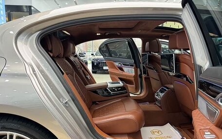 BMW 7 серия, 2022 год, 7 400 000 рублей, 13 фотография