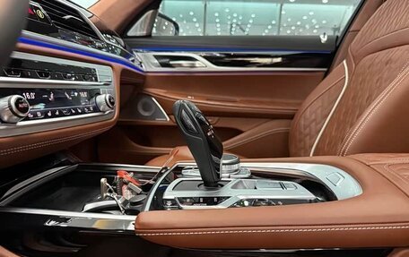 BMW 7 серия, 2022 год, 7 400 000 рублей, 24 фотография