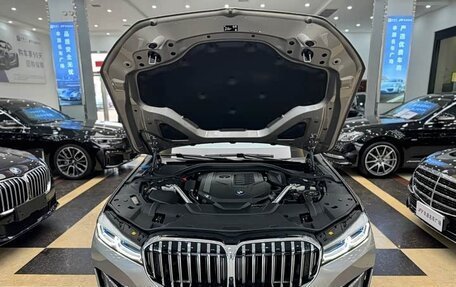 BMW 7 серия, 2022 год, 7 400 000 рублей, 6 фотография