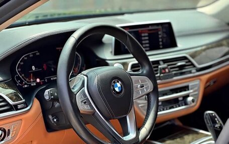 BMW 7 серия, 2020 год, 5 450 000 рублей, 12 фотография
