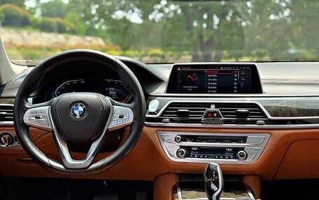 BMW 7 серия, 2020 год, 5 450 000 рублей, 13 фотография