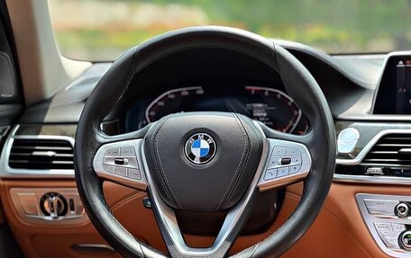 BMW 7 серия, 2020 год, 5 450 000 рублей, 14 фотография